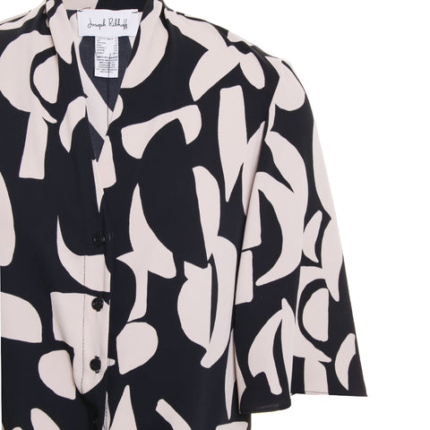 Graphic Tie Front Blouse