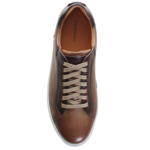 amadeo sneaker