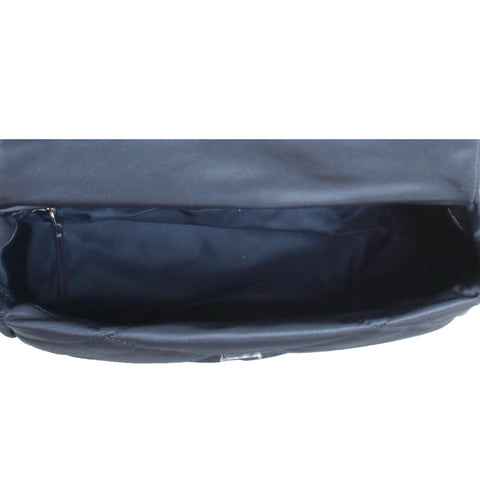 Kira Diamond Quilt Nylon Messenger Bag