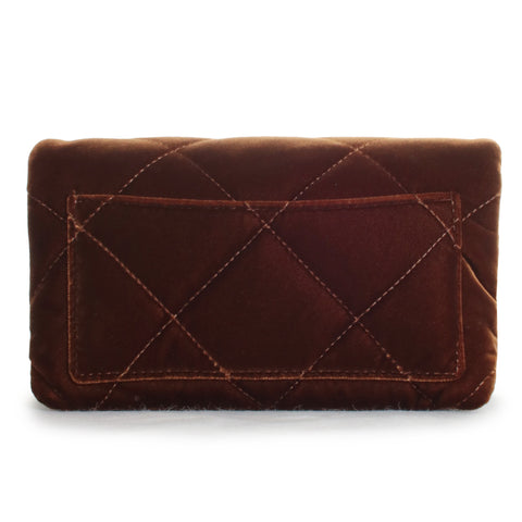 Kira Diamond Quilt Velvet Chain Wallet